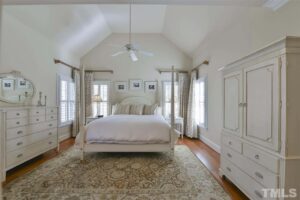 glen laurel bedroom