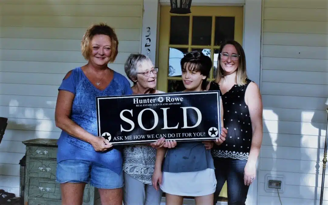 Mandi went above and beyond to get us our home!