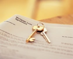 Talking to a Mortgage Broker: Questions Asked & Documents Needed