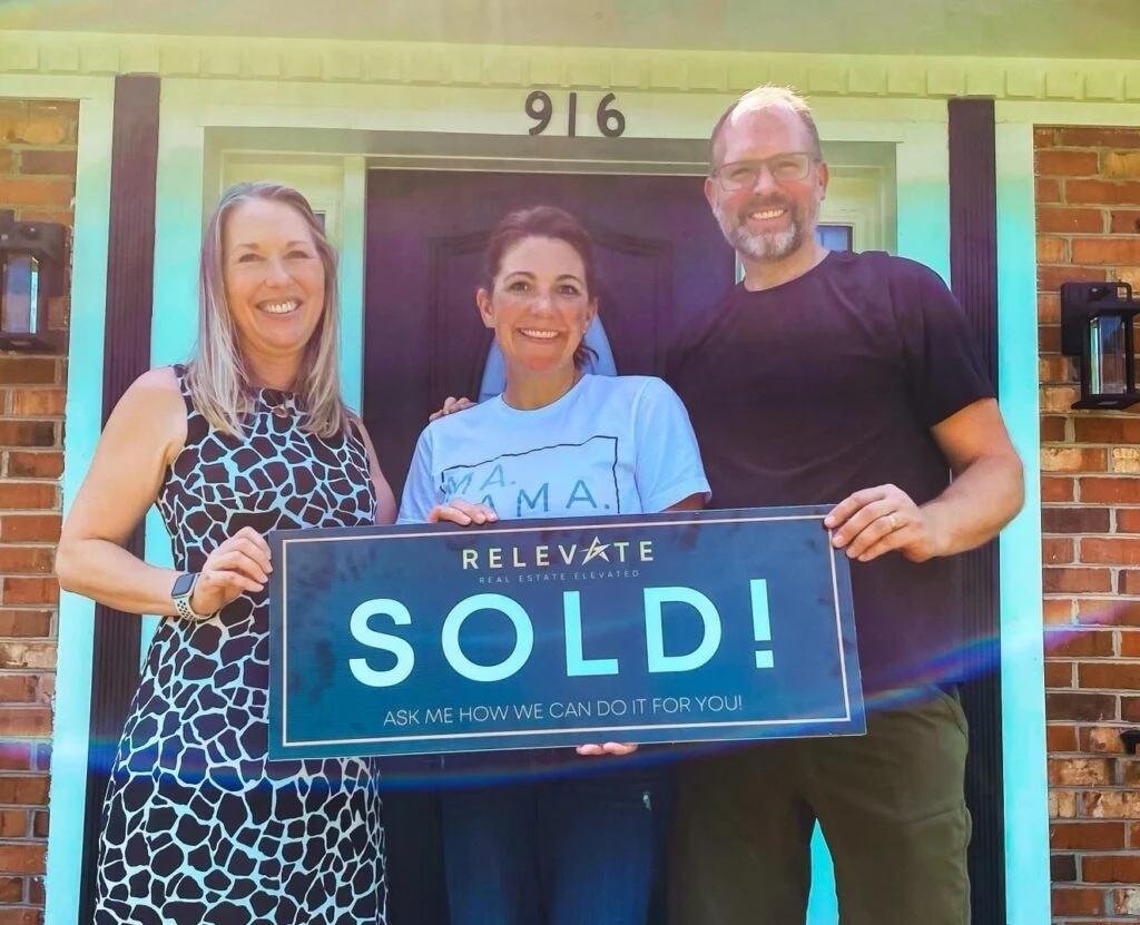 two satisfied customers who sold their home